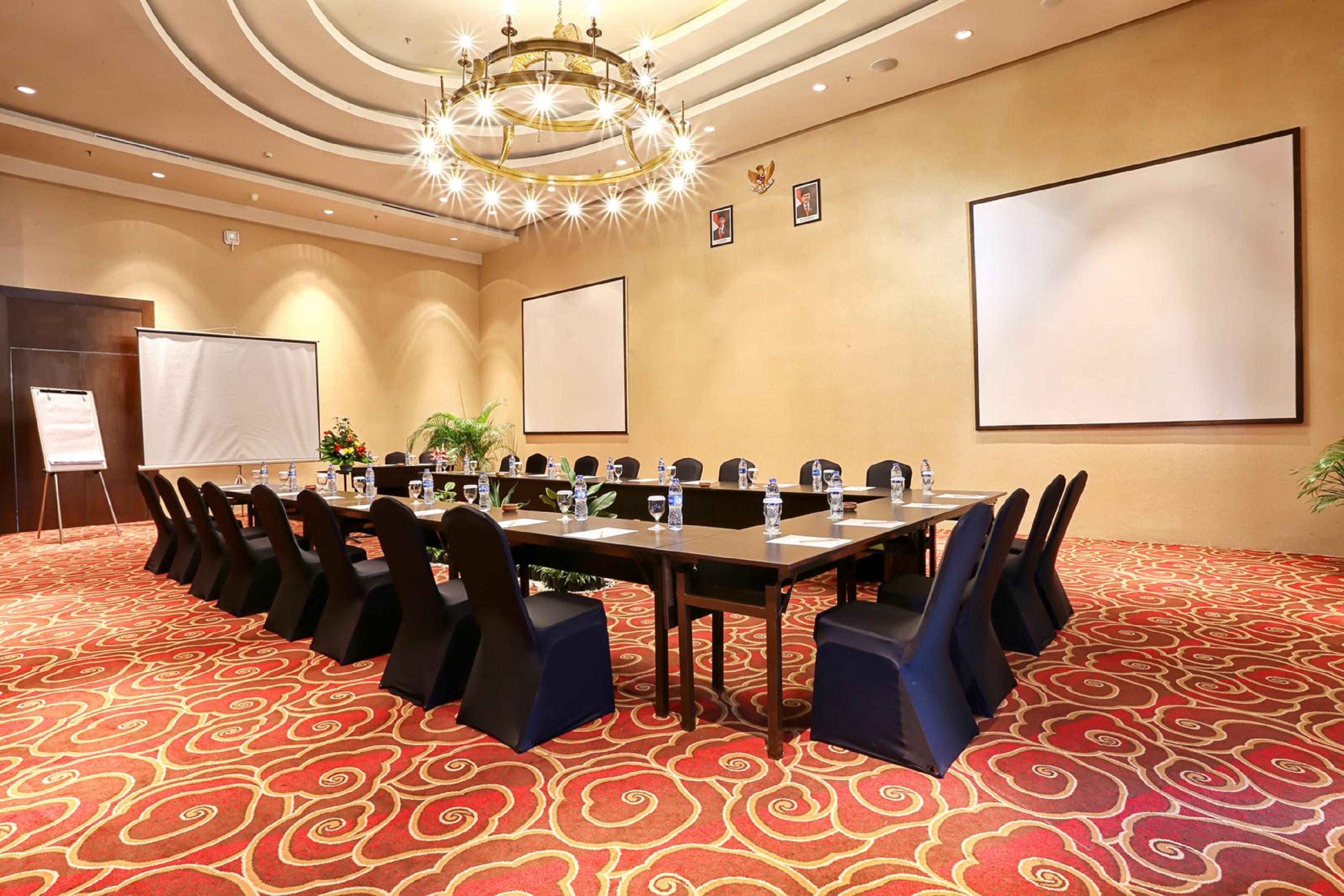 Resort Swiss-belhotel Rainforest Kuta Lombok